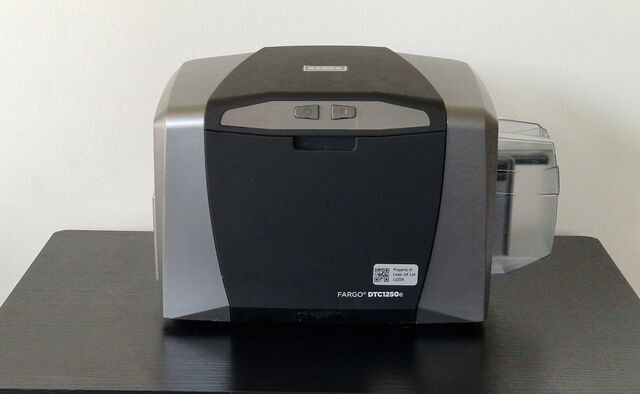 Fargo DTC1250e Dual Sided Refurbished ID Card Printer (NC-LU224)